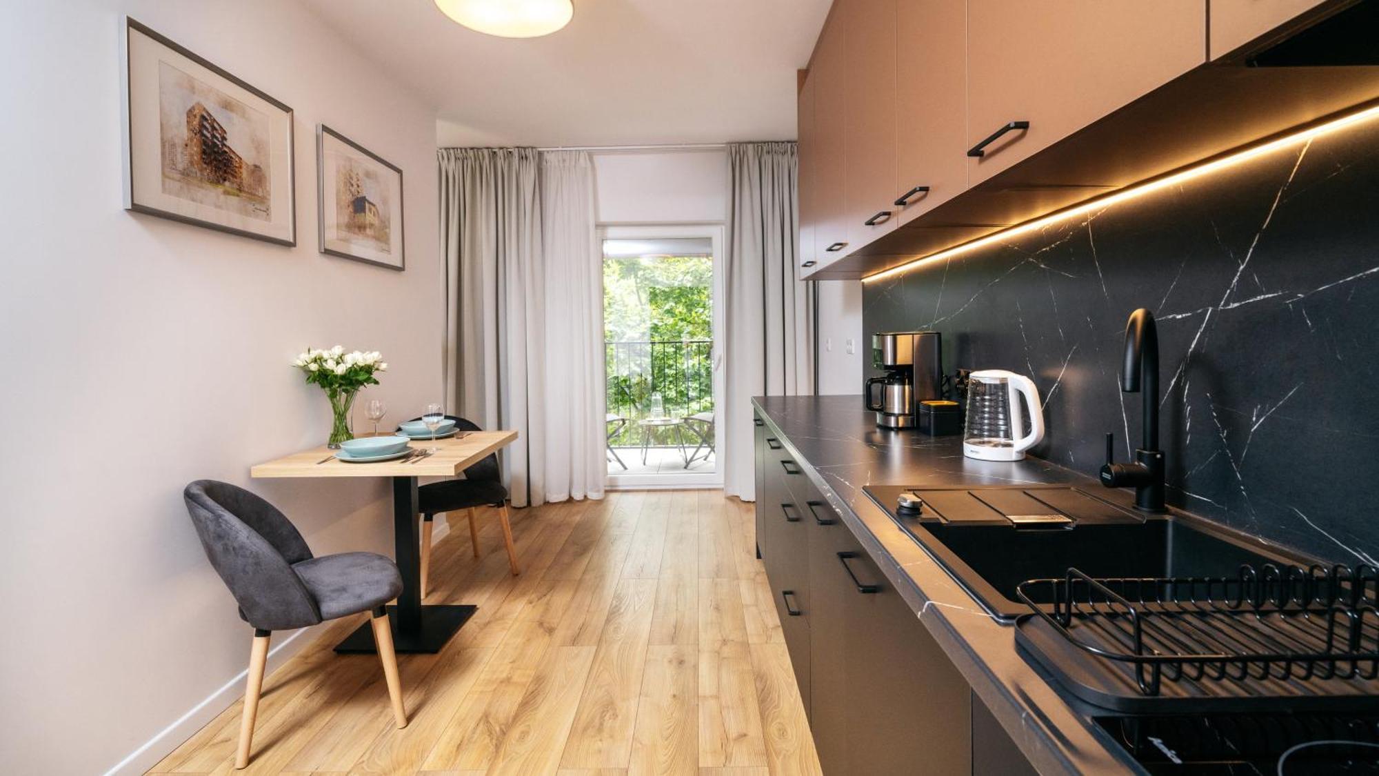 Apartamenty Sun & Snow Atal City Square فروتسواف المظهر الخارجي الصورة